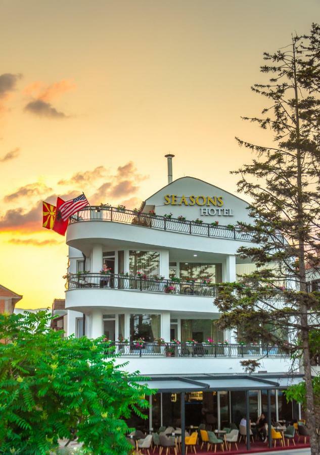 Seasons Hotel สตรูกา ภายนอก รูปภาพ